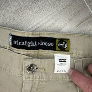 Rare Levi’s SilverTab Khakis Men’s W36 L30 Straight + Loose Fit Vintage 90s Vibe